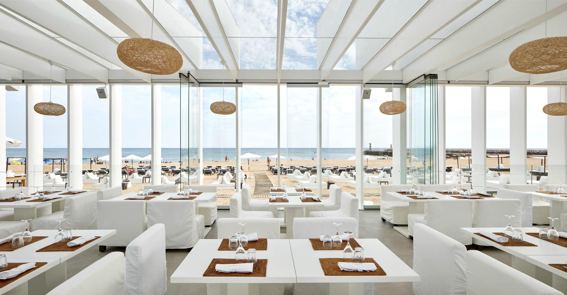 Restaurants and Bars at Tivoli Marina Vilamoura Algarve Resort